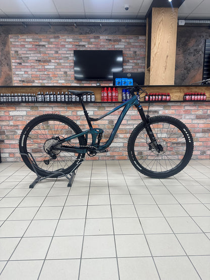 Giant Trance X1