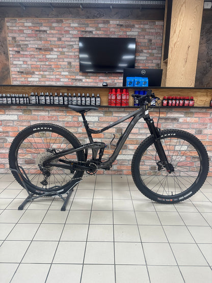 Giant Trance 2
