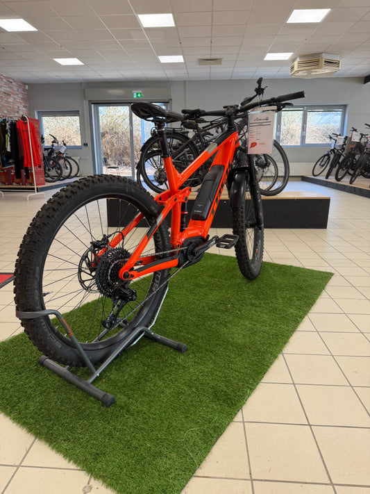 Trek Powerfly T9