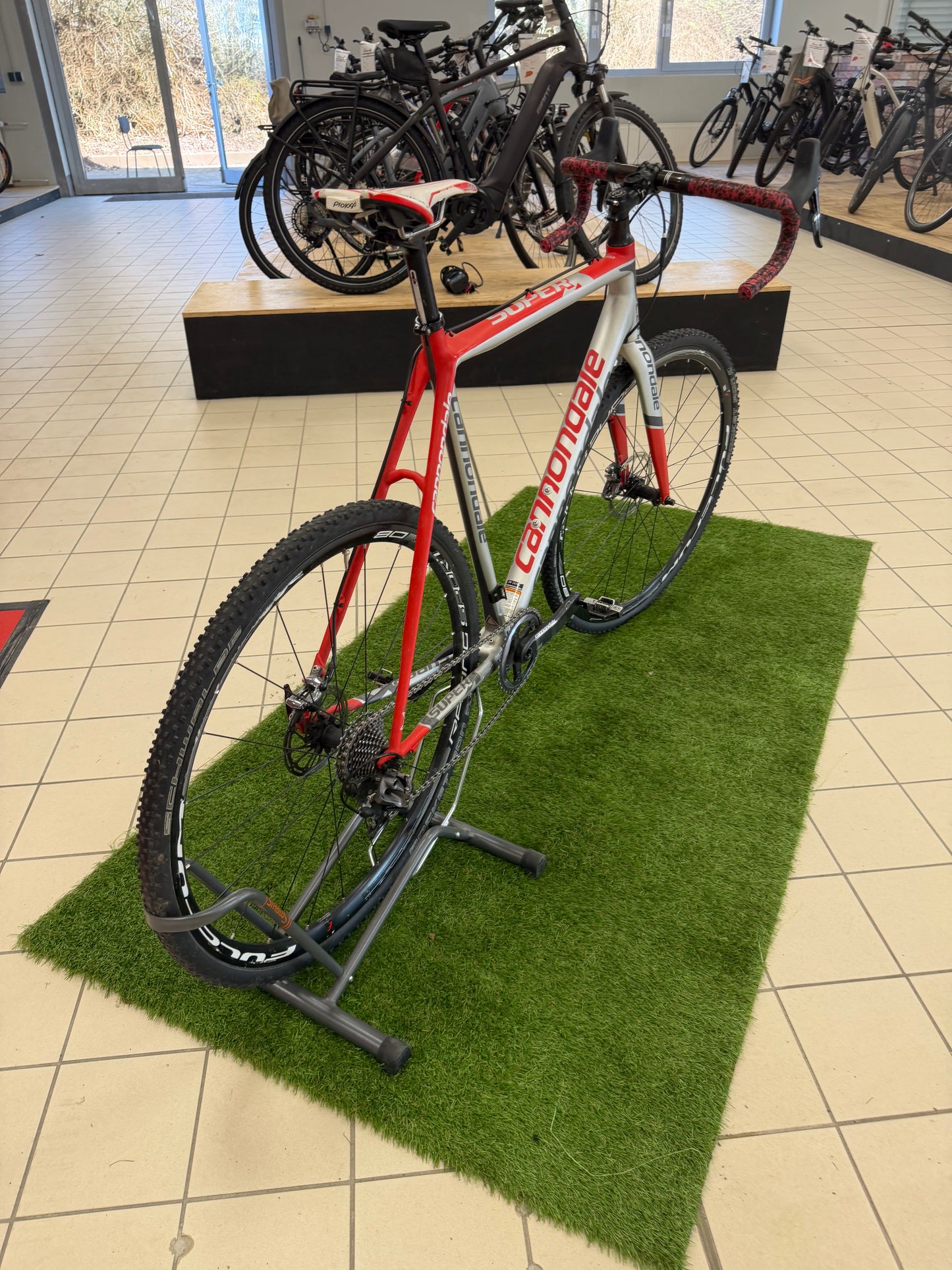 Cannondale Super X